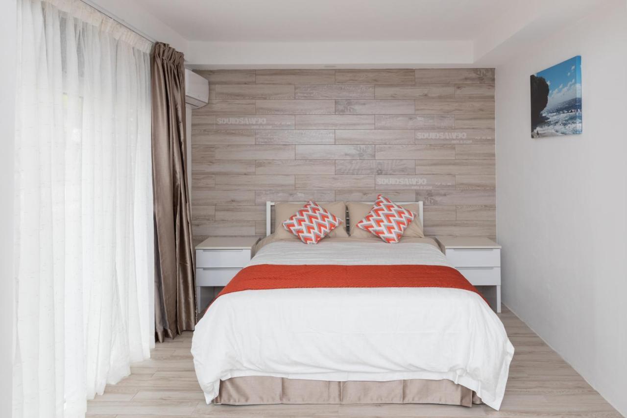 Christmas Island Apartments Флаинг Фиш Коув Екстериор снимка